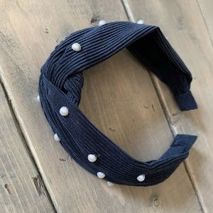 NWOT 4/25$ blue pearl headband Anthropologie